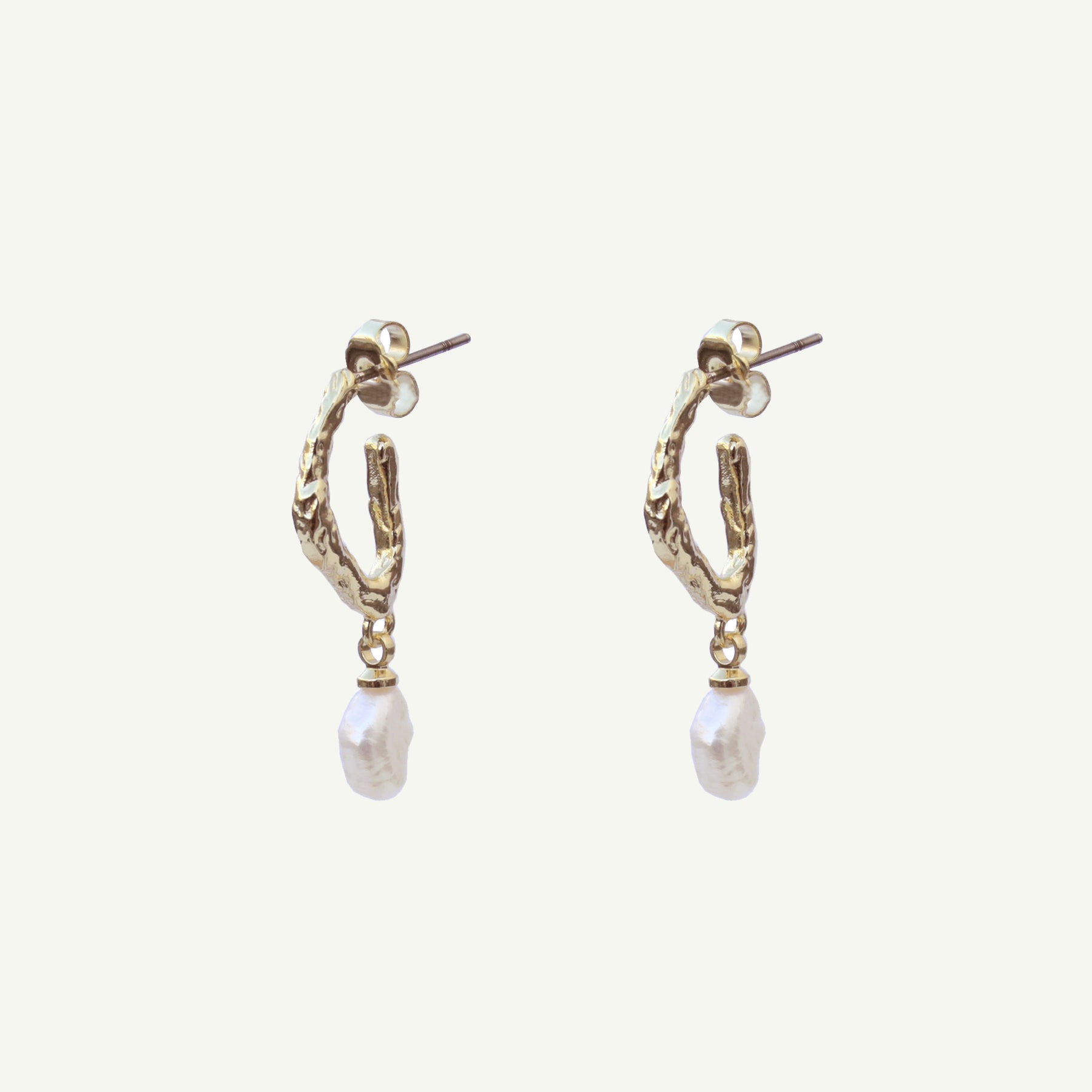 Asha Pearl Hoop Earrings