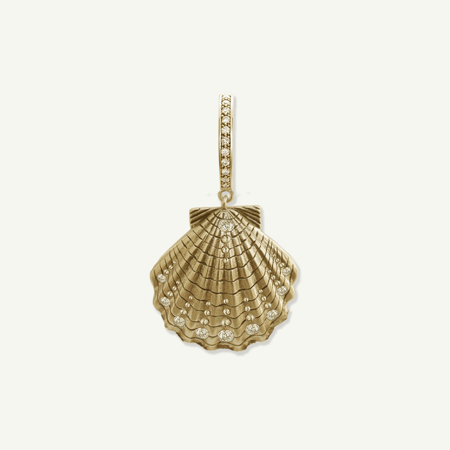 Archer Shell Pendant Antique Gold